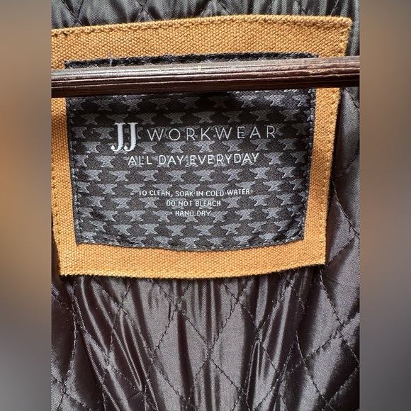 Men's Tan Jacket - Picture 5 of 9